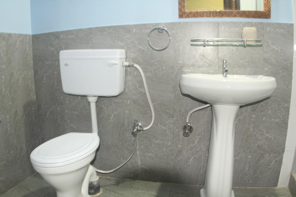 Lotus Paying Guesthouse Varanasi Exterior foto