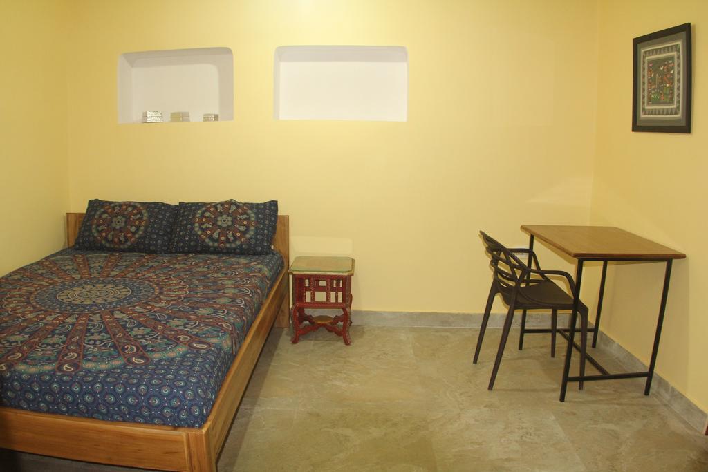Lotus Paying Guesthouse Varanasi Exterior foto