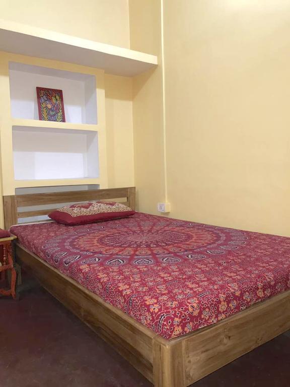 Lotus Paying Guesthouse Varanasi Exterior foto